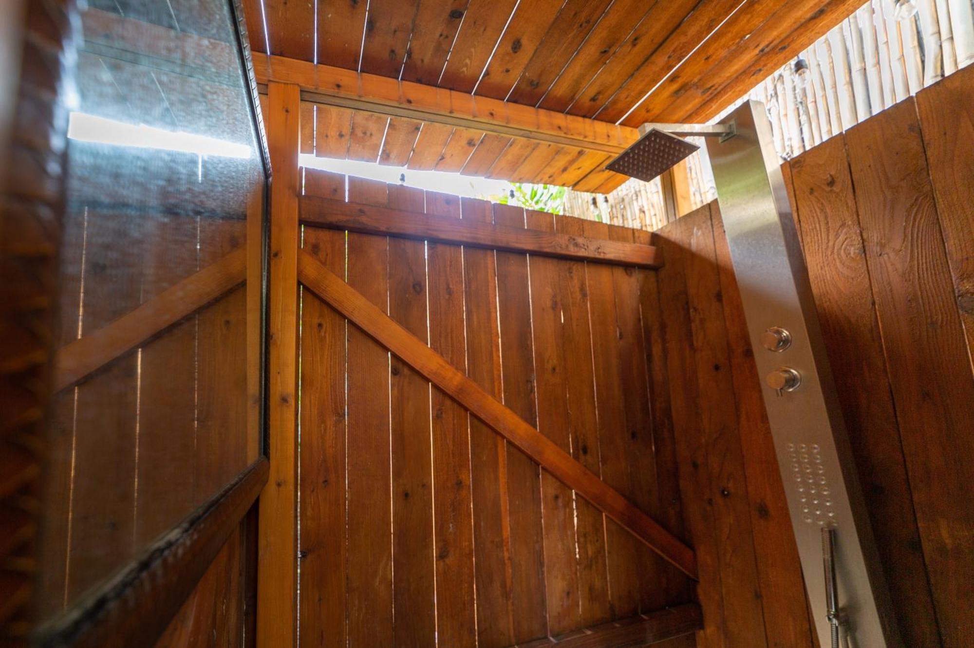 Bamboo Suite, 1 Bedroom, Sleeps 4, Pool & Bbq, Pre-Renovation Summer Sale Kihei Esterno foto