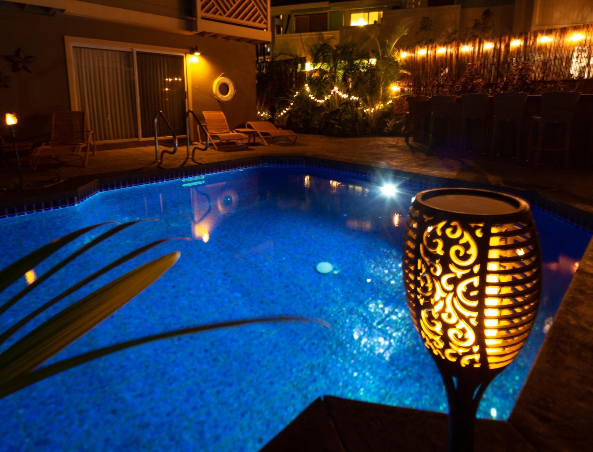 Bamboo Suite, 1 Bedroom, Sleeps 4, Pool & Bbq, Pre-Renovation Summer Sale Kihei Esterno foto