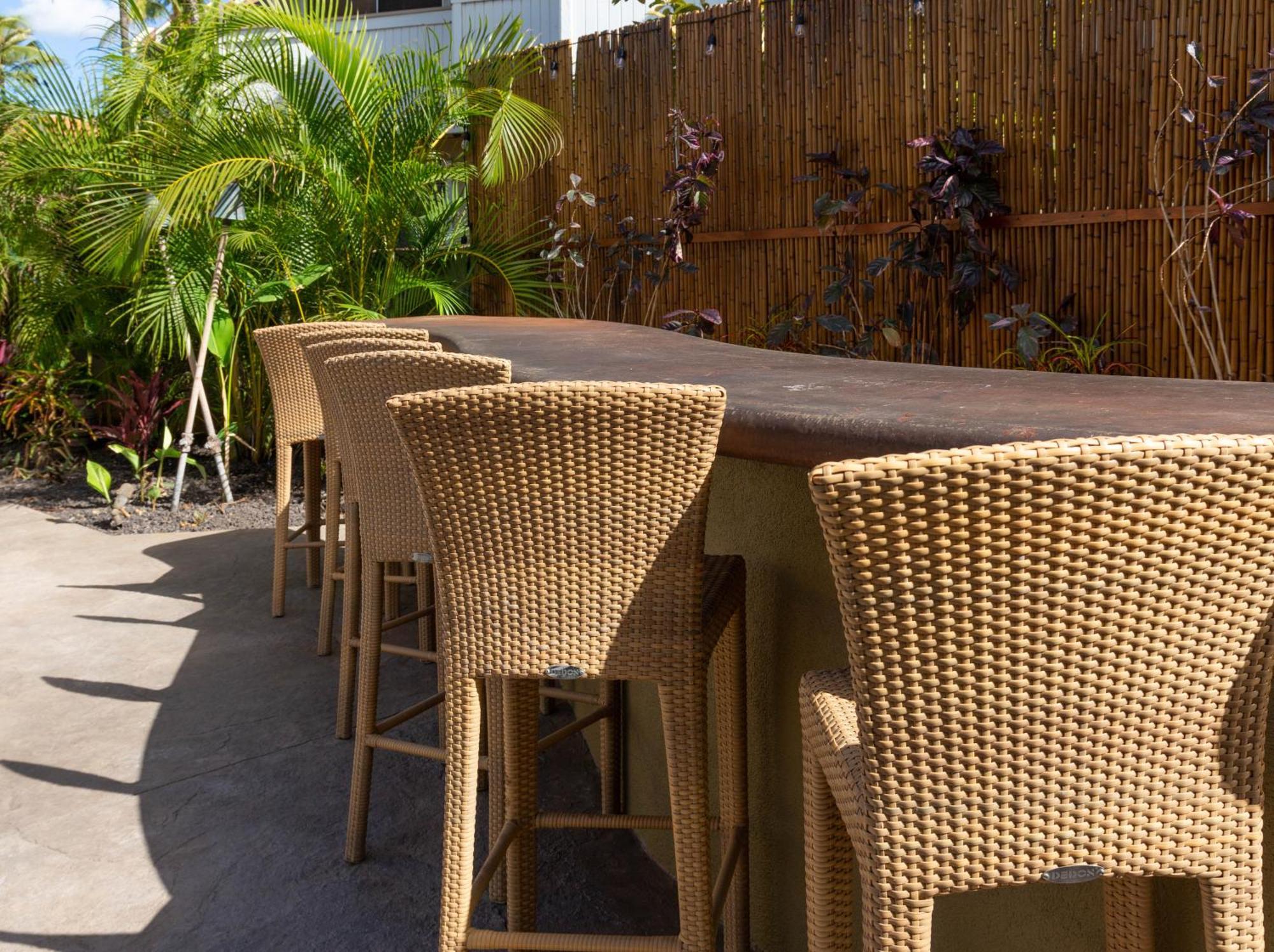 Bamboo Suite, 1 Bedroom, Sleeps 4, Pool & Bbq, Pre-Renovation Summer Sale Kihei Esterno foto